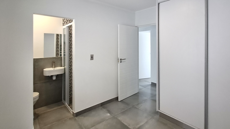 4 Bedroom Property for Sale in Shelley Point Western Cape